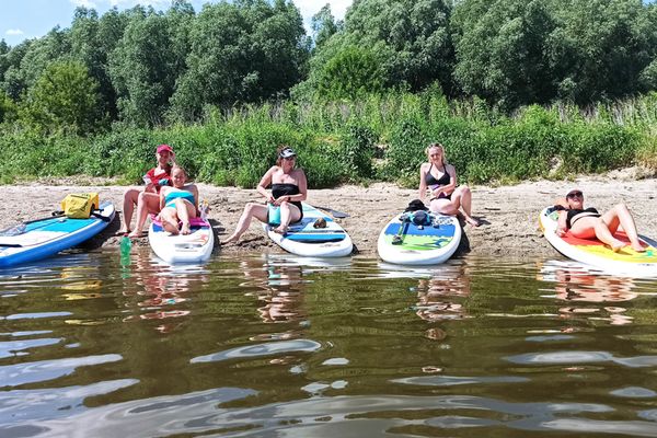 32 expedice na paddleboardech - Morava | SUPer Ladies na řece Moravě