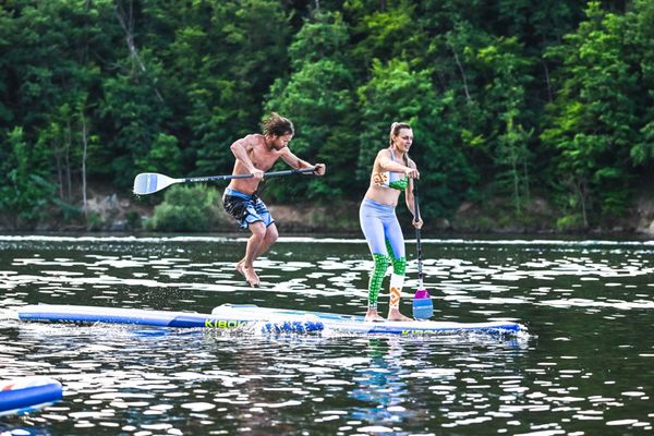15 nafukovací paddleboard | Produktové focení na Brněnské přehradě 2021